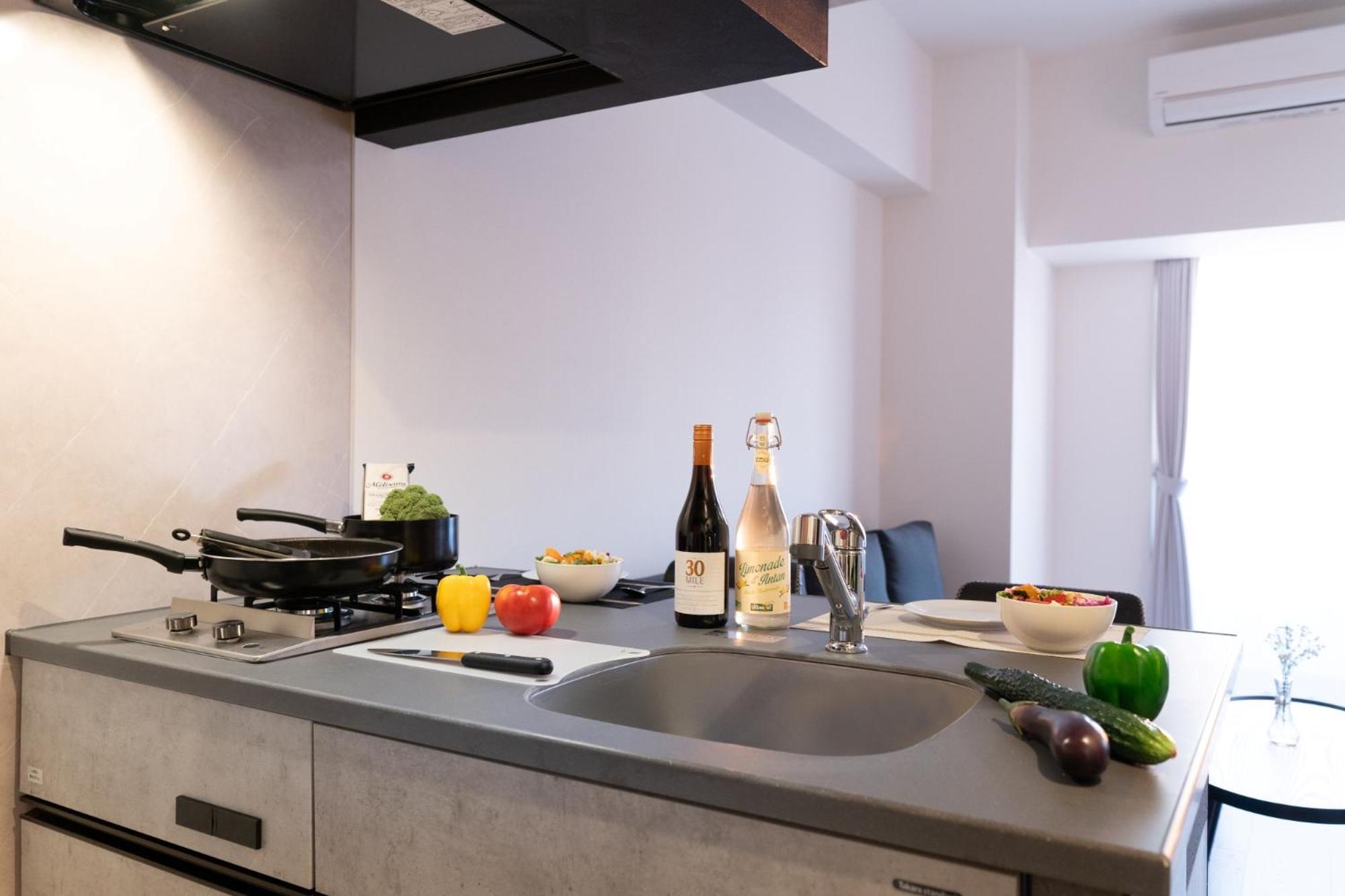 Bon Osaka West Apartment Bagian luar foto